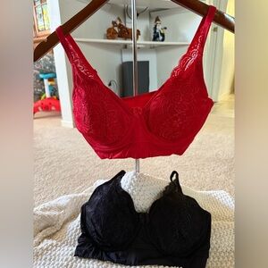 NWT Rhonda Shear Various Beautiful Red and Blk Set Lace Support Bras